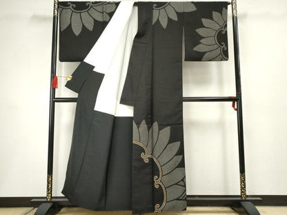 平和屋着物●お召 訪問着 駒刺繍 鹿の子唐草文 黒地 正絹 逸品 AABF5174cs