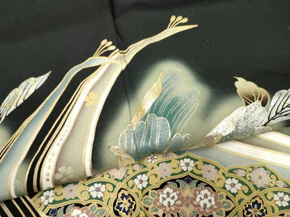 平和屋着物●世界的ファッションデザイナー 山本寛斎 kansaiブランド 黒留袖 駒刺繍 孔雀牡丹更紗図文 暈し染め 金彩 正絹 逸品 AABF5194cs