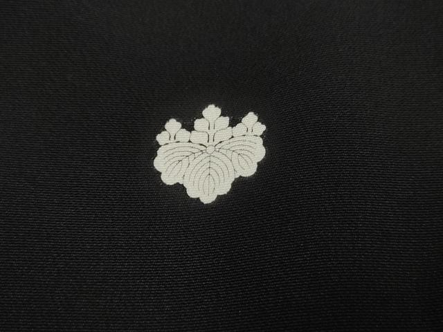 平和屋着物●世界的ファッションデザイナー 山本寛斎 kansaiブランド 黒留袖 駒刺繍 孔雀牡丹更紗図文 暈し染め 金彩 正絹 逸品 AABF5194cs