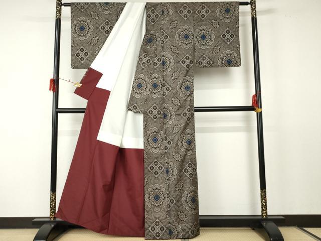 平和屋着物●本場大島紬　龍郷絣　正絹　逸品　AABF5222cs