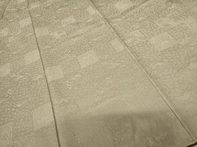 平和屋着物●上質な色無地 市松に跳び兎地紋 利久白茶色 正絹 逸品 AABF5228cs