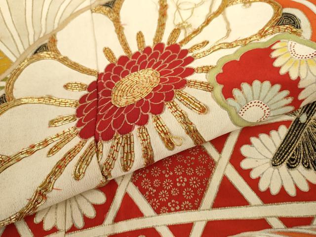 平和屋着物●アンティーク 大正ロマン 振袖 駒刺繍 扇面立波吉祥花文 黒地 金彩 ロング丈 正絹 逸品 AABF5232cs