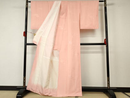 平和屋着物●上質な色無地 亀甲吉祥地紋 珊瑚色 正絹 逸品 AABF5243cs
