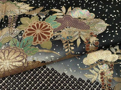 平和屋着物●訪問着 作家物 草花文 暈し染め 黒地 金彩 正絹 逸品 AABF5332ph