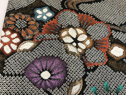 平和屋着物●豪華振袖 絞り 草花文 黒地 金彩 正絹 逸品 AABF5335ph