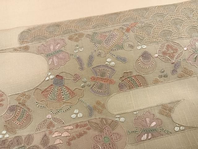 平和屋着物●訪問着 紬地 中国三大刺繍 汕頭刺繍 スワトウ刺繍 エ霞草花宝尽くし 正絹 逸品 AABF5341ph
