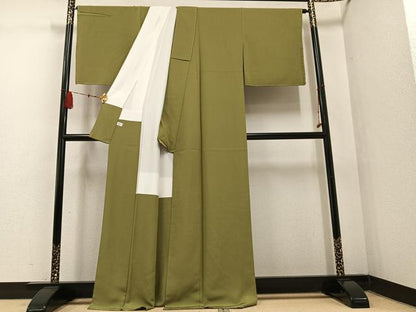 平和屋着物●上質な色無地 油色 正絹 逸品 AABF5347ph