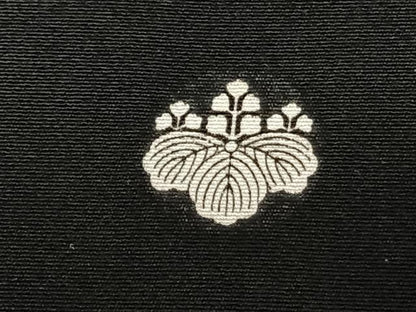 平和屋着物●本加賀友禅作家 宮本則子 黒留袖 吉祥花鳥文 浜ちりめん 証紙付き 正絹 逸品 AABF5406fy