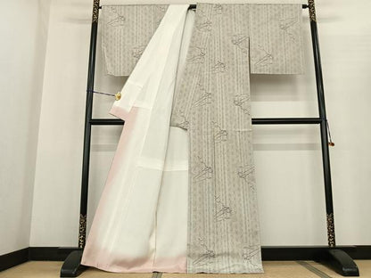 平和屋着物●本場大島紬 白大島 草木染 簪 さが美オリジナル 中島寛織物謹製 証紙付き 正絹 逸品 未使用 AABF5487fy