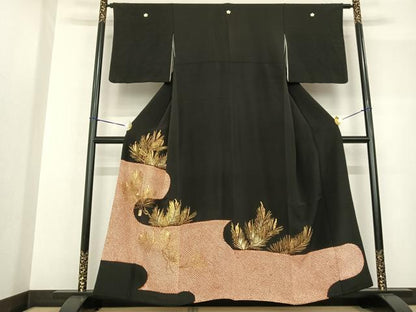 平和屋着物●豪華黒留袖 駒刺繍 絞り 草葉文 正絹 逸品 AABF5507fy