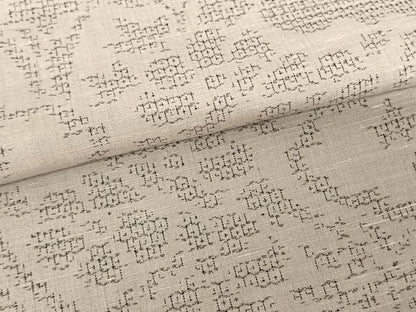 平和屋着物●結城紬 80亀甲 風景花文 証紙付き 正絹 逸品 AABF5512fy