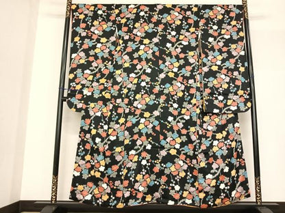 平和屋着物●豪華振袖 枝梅文 黒地 金彩 正絹 逸品 AABF5514fy