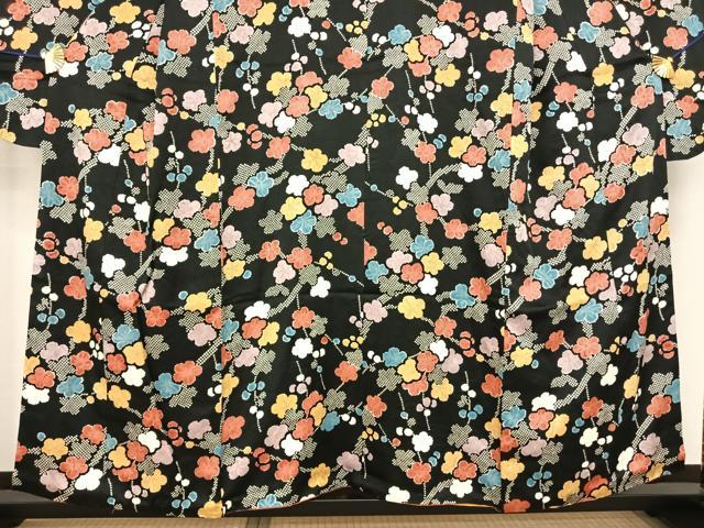平和屋着物●豪華振袖 枝梅文 黒地 金彩 正絹 逸品 AABF5514fy