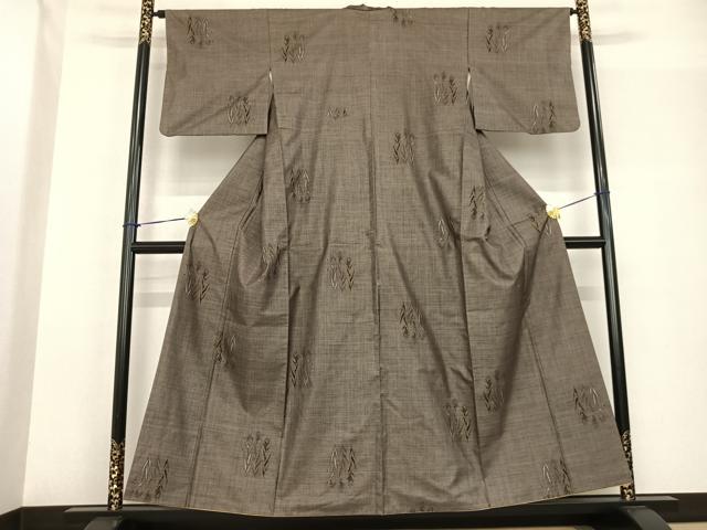 平和屋着物●本場大島紬 カタス9マルキ 草花文 正絹 逸品 AABF5537fy
