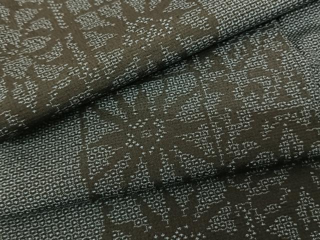 平和屋着物●本場大島紬 薩摩結城 120亀甲 花間道 正絹 逸品 AABF5542fy