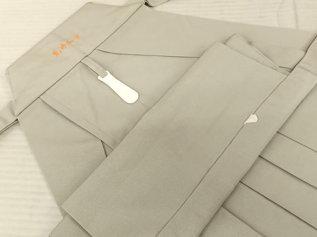 平和屋着物●男性　馬乗り袴　灰黄緑色　正絹　逸品　AABF5548fy