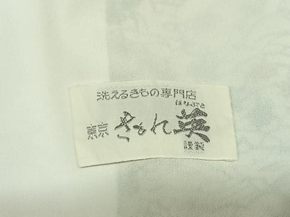 平和屋着物●洗える最高級着物 ＜英＞はなぶさ謹製 小紋 草花文 鬼しぼ縮緬 たとう紙付き 洗える着物 AABF5555fy