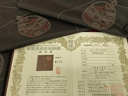 平和屋着物●本場真綿結城紬 泥染絣 鈴 生田チイ子作 認定証付き 正絹 逸品 未使用 AABF5562fy