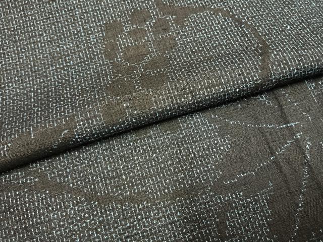 平和屋着物▽本場結城紬 重要無形文化財 単衣 80亀甲 葡萄蔦の葉文 正絹 逸品 AABF5630fy