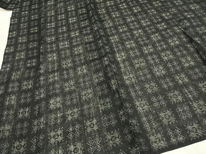 平和屋着物＊夏物　石川県指定無形文化財　能登上布　本麻手織上布　幾何学文様　黒地　麻　逸品　AABF5747fy