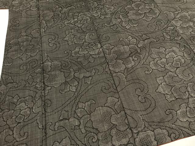平和屋着物●本場大島紬　一元絣　花唐草文　黒地　正絹　逸品　AABF5940fy