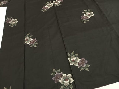 平和屋着物●本場大島紬 カタス9マルキ 草花文 黒地 正絹 逸品 AABF5968fy