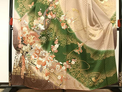 平和屋着物●豪華振袖 駒刺繍 花蝶文 暈し染め 金彩 正絹 逸品 AABF5971fy