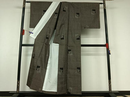 平和屋着物▽本場奄美大島紬 単衣 泥染め 9マルキ 色紙花文 証紙付き 正絹 逸品 AABF6008jh