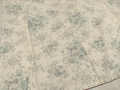 平和屋着物●本場大島紬　白大島　カタス7マルキ　花唐草文　三越扱い　正絹　逸品　AABF6051ph