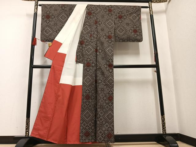 平和屋着物●本場大島紬　龍郷絣　正絹　逸品　未使用　AABF6082ph