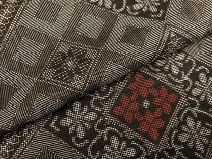 平和屋着物●本場大島紬　龍郷絣　正絹　逸品　未使用　AABF6082ph