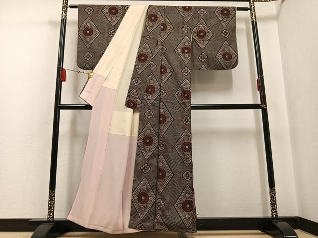 平和屋着物●本場大島紬 龍郷絣 正絹 逸品 AABF6087ph