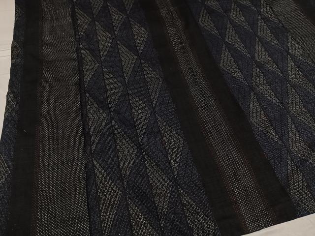 平和屋着物●本場結城紬 重要無形文化財 80亀甲 間道 正絹 逸品 AABF6090ph