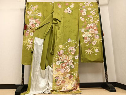 平和屋着物●豪華振袖　雪輪花文　金彩　仮絵羽　逸品　未使用　AABF6107ph