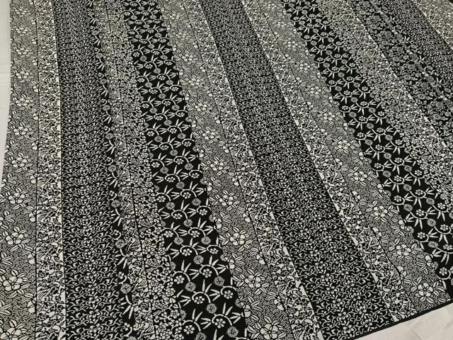平和屋着物●上質な小紋 型染め 草花間道 黒地 正絹 逸品 AABF6116ph