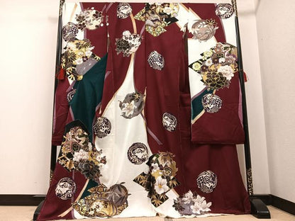 平和屋着物●豪華振袖　刺繍　飛鶴草花文　金彩　仮絵羽　逸品　未使用　AABF6117ph