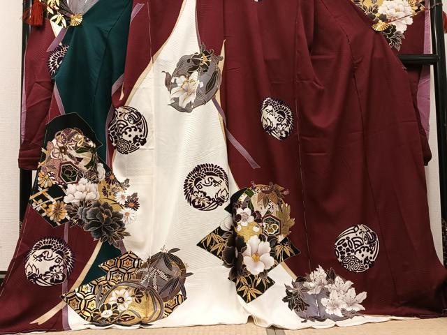 平和屋着物●豪華振袖　刺繍　飛鶴草花文　金彩　仮絵羽　逸品　未使用　AABF6117ph