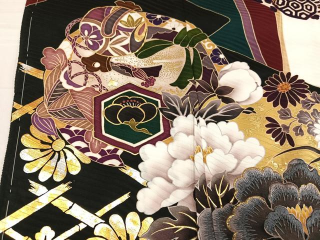 平和屋着物●豪華振袖　刺繍　飛鶴草花文　金彩　仮絵羽　逸品　未使用　AABF6117ph