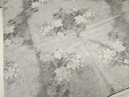 平和屋着物●本場大島紬 白大島 一元7マルキ 総絣 草花文 やまと誂製 正絹 逸品 AABF6133ck
