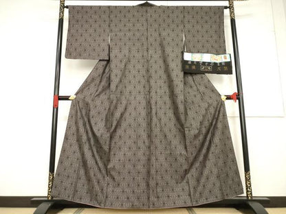 平和屋着物●本場大島紬 麻の葉文様 カタス7マルキ 酒井織物謹製 証紙付き 正絹 逸品 AABF6143ck