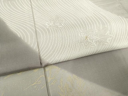 平和屋着物●本場大島紬 訪問着 刺繍 流水風景文 暈し染め 金彩 正絹 逸品 AABF6152ck