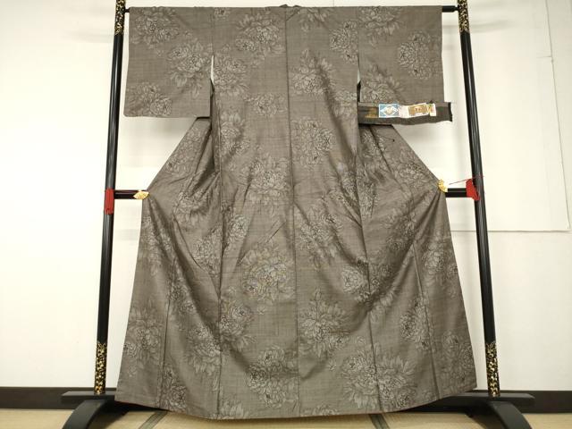平和屋着物●本場大島紬 純泥染 手織り カタス9マルキ 舞花文 野口博次織物謹製 証紙付き 正絹 逸品 AABF6160ck