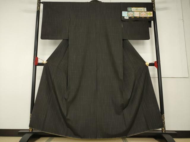 平和屋着物●本場縞大島紬 幾何学文様 井田織物謹製 証紙付き 正絹 逸品 未使用 AABF6164ck