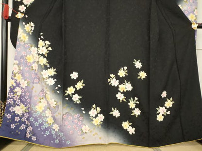 平和屋着物●豪華振袖・長襦袢(袷)セット 舞花文 暈し染め 黒地 金彩 さが美扱い 正絹 逸品 AABF6196ck