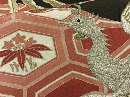 平和屋着物■豪華黒留袖　刺繍　鳳凰花亀甲文　金銀糸　金彩　正絹　逸品　AABF6383oa