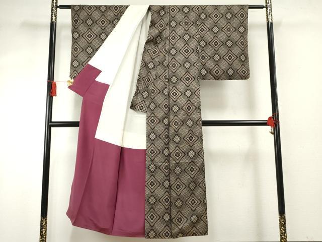 平和屋着物●本場大島紬 龍郷絣 正絹 逸品 AABF6582cs