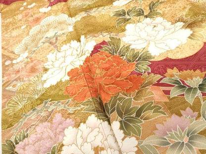 平和屋着物●豪華振袖　駒刺繍　吉祥花松文　金彩　ロング丈　正絹　逸品　AABF6636cs