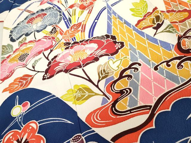 平和屋着物●豪華振袖　型染め　流水花鳥文　正絹　逸品　AABF6639cs