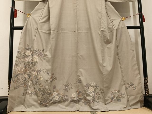 平和屋着物●本場大島紬 訪問着 白大島 カタス9マルキ 草花文 正絹 逸品 AABF6939ph