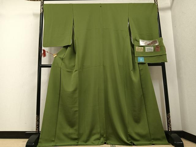 平和屋着物●上質な色無地 堅牢草木染 国防色 丹後ちりめん 反端付き ロング丈 正絹 逸品 AABF6962ph